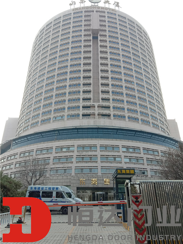 山东大厦豪华型两翼自动旋转门 及自动平滑感应门